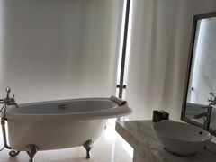 -昆山皇冠国际会展酒店