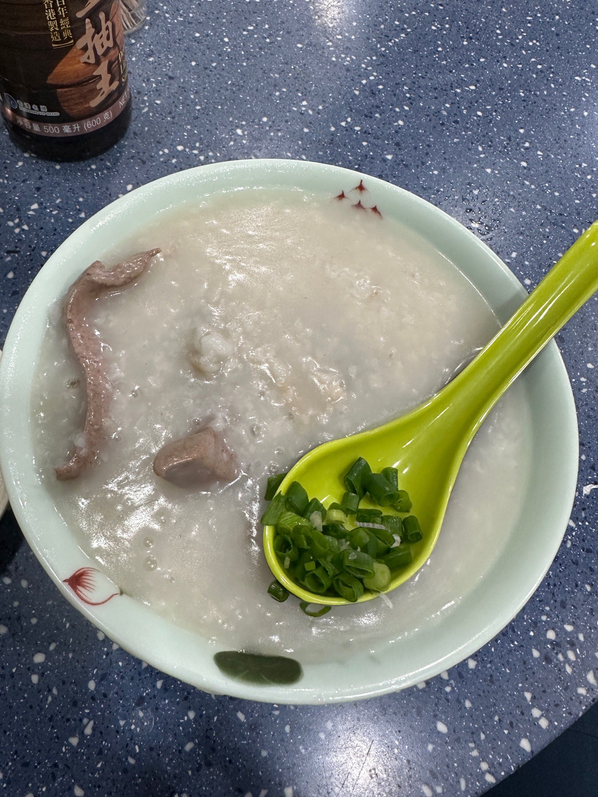 猪肝粥 #肠粉 猪杂粥配叉烧肠粉