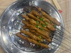 -江城燕子大排档(江汉路步行街店)