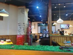 大堂-阿里巴巴海鲜烧烤家常菜(黄岛店)