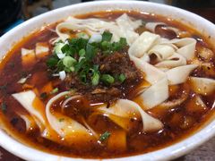 -雷祖芳老妈蹄花店