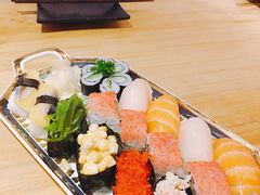 -一井烧肉·活鳗·寿司(望京SOHO店)