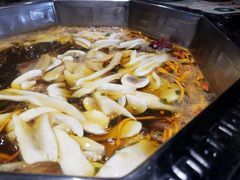 -何鲜菇火锅(大营盘店)