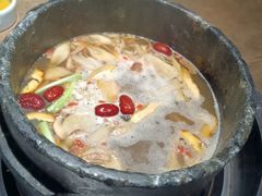 -蘑界·野生菌火锅(深业上城店)