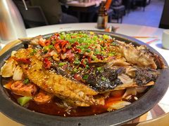 -鸣记脆皮烤鱼·海鲜烤鱼(三八广场店)
