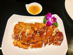 精品烤鸭-高第街56号港式餐厅·精选(世茂广场宽厚里大明湖店)