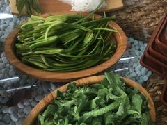 -慢丽江·云南野生菌土鸡锅(西山店)