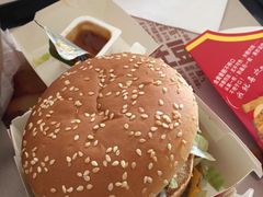 -麦当劳(烟台海港路店)