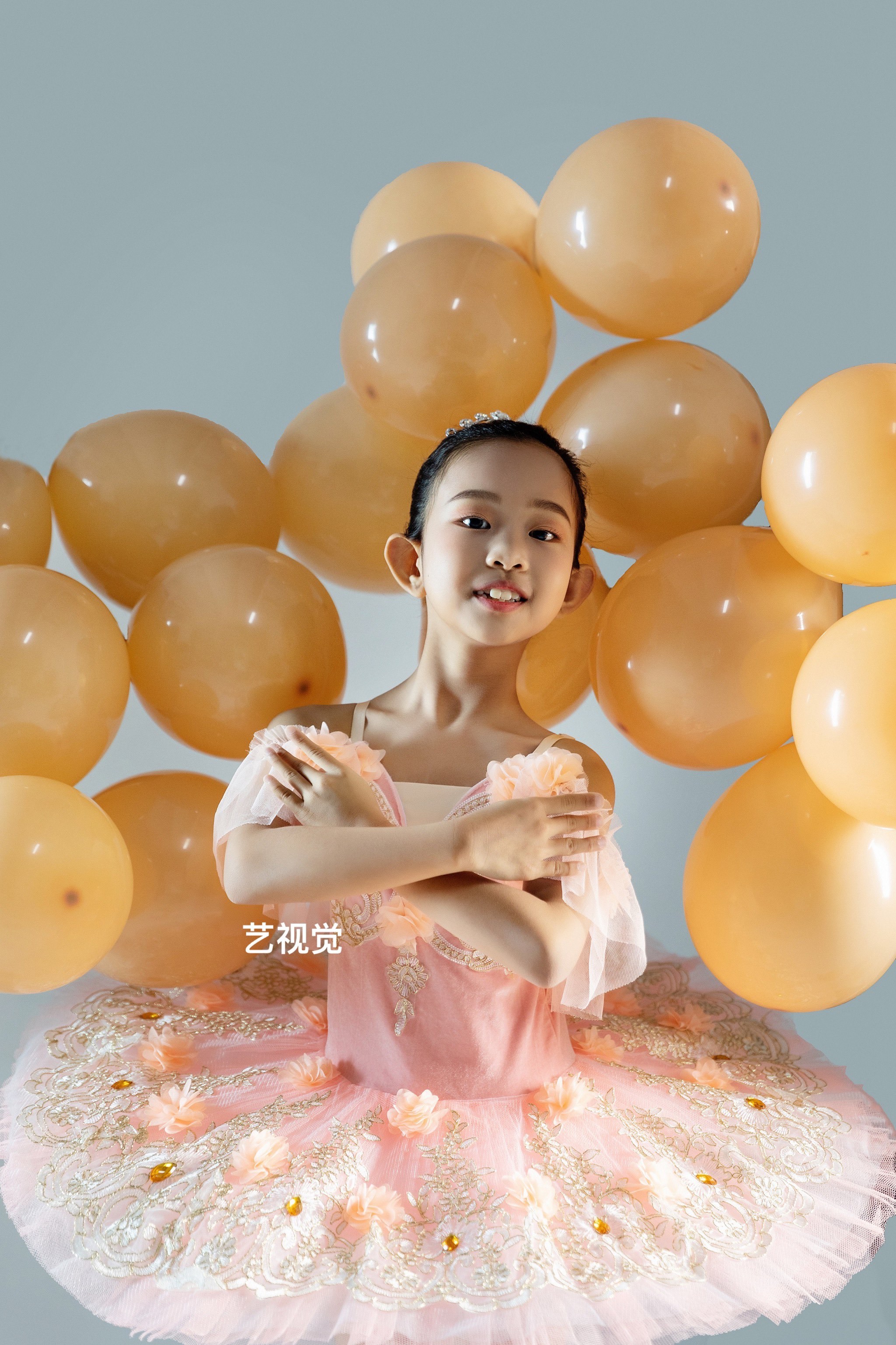 8岁芭蕾生日写真,小舞者的成长记录