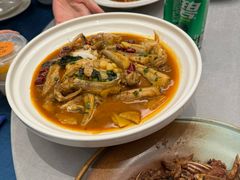 -新丁香海鲜酒店(银海商贸城店)