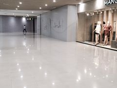 -日月光中心广场