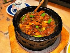 石锅杭椒牛蛙-桂满陇-西湖船宴(西单大悦城店)