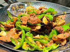 -费大厨辣椒炒肉(高铁吾悦广场店)