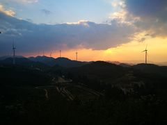 -齐岳山