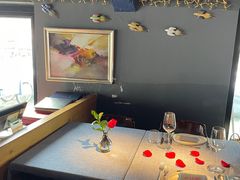 -弦月窗LUNETTE BY AMANDA(复兴路店)