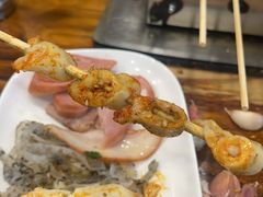 -哈尔滨小酒馆·鲜肉现穿自助烧烤(康新花园店)