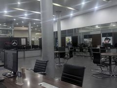 -杭州中升之星奔驰4S店(滨江店)