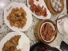 金牌皮蛋瘦肉粥-温粥人(春晖路店)