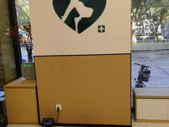 -瑞派康怡24h宠物医院·犬猫医疗中心·微创绝育(瑞景分院)