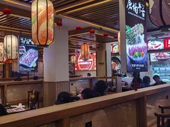 -沸炉重庆老火锅(军事博物馆店)