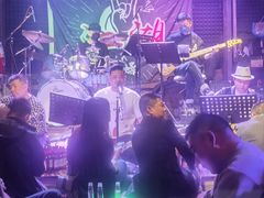 -江湖酒吧(老外滩店)