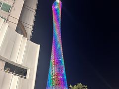 -广州琶洲会展广州塔地铁站轻居酒店