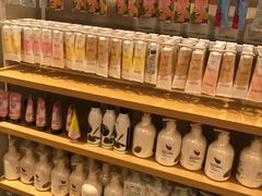 -名创优品(湖南长沙市银盆岭万达店)