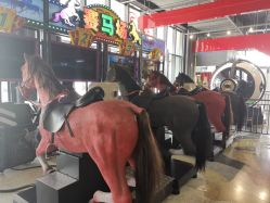 -嗨翻Hi-Fun竞技主题乐园·蹦床团建生日聚会(五棵松华熙店)