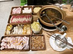 -菌小白·野生菌火锅(时尚天河店)