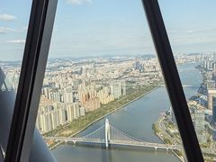 -广州塔卢特斯法国旋转餐厅