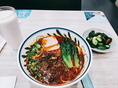 至臻金牌红烧牛肉面-康师傅私房牛肉面(北京南站店)