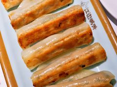 韭菜虾仁猪肉煎饺-江边城外烤全鱼(世茂广场店)