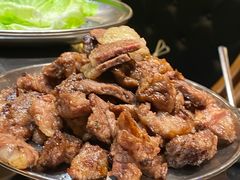 -韩烧牛中牛·甄选黑牛烤肉(黑金店)