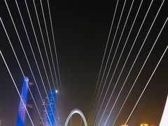 -南京眼步行桥