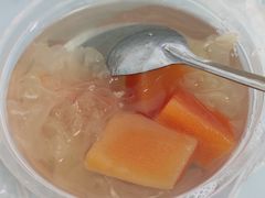 冰糖雪耳炖木瓜-多多茶餐厅(松风路店)
