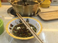 -卤小弄热卤转转小火锅