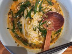 -云味馆米线(广州白云凯德店)