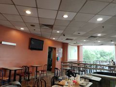 -麦当劳(郑州银基店)