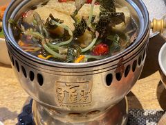 -雍和会海鲜姿造自助(湖东路店)