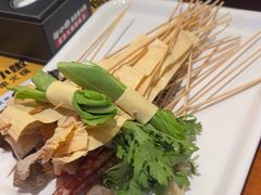 -牛小嫩串串火锅(老国贸总店)