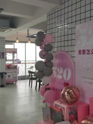 -88潮牌造型烫发·染发