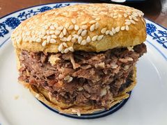 烧饼夹肉-牛街老爆肚满(牡丹园店)
