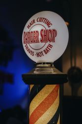 -IMUSE BARBER SHOP