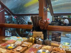 -银米·云南传统过桥米线(双廊黑金冠店)
