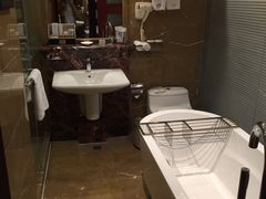 -锦州元都大酒店(凌河古塔夜市店)