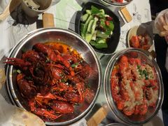 -巴厘龙虾·榜首油焖大虾(音乐学院·沿江酒馆店)