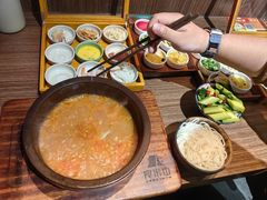 -良米山·云南野生菌过桥米线(上海首店)