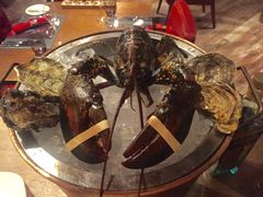 -恰餐厅及酒吧 CHAR Bar & Grill (北京丽都皇冠假日店)