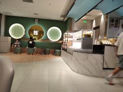 -奈雪的茶(亨特国际广场店)