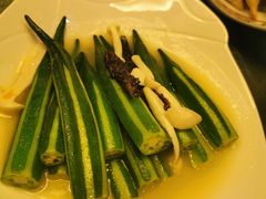 -粤尚腾香居中餐厅(首都机场希尔顿店)